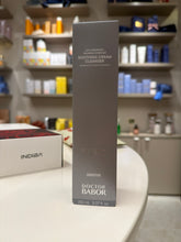 SOOTHING CREAM CLEANSER
